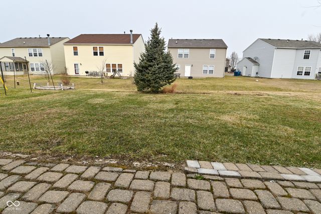 6768 W Philadelphia Drive, Mccordsville, IN 46055