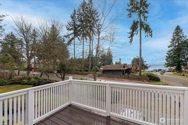 17844 10th Avenue NW, Shoreline, WA 98177