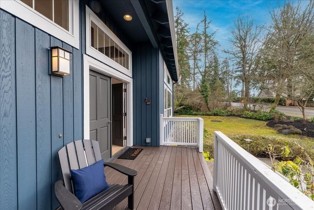 17844 10th Avenue NW, Shoreline, WA 98177