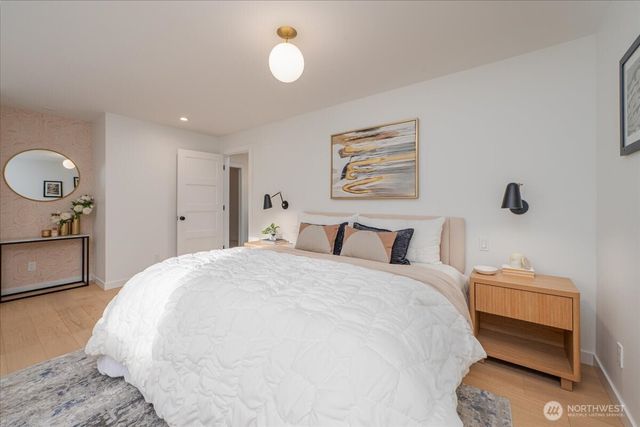 17844 10th Avenue NW, Shoreline, WA 98177