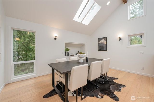 17844 10th Avenue NW, Shoreline, WA 98177