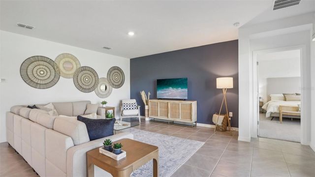 11104 CURVING CREEK LOOP, Parrish, FL 34219