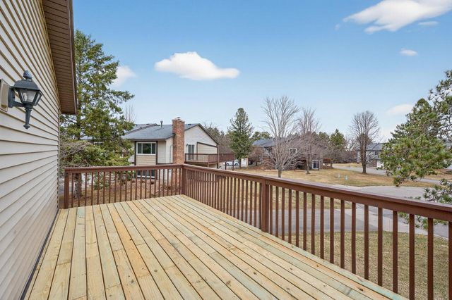 2876 Castleford Court, Woodbury, MN 55125