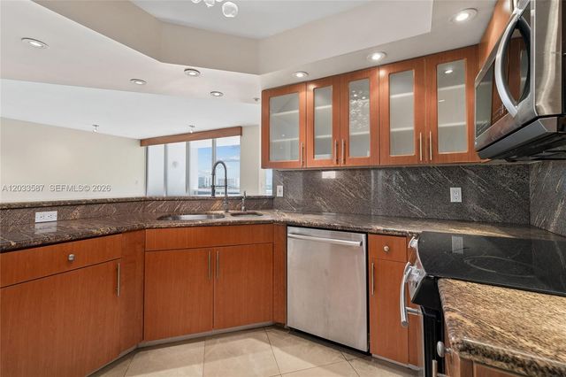 1900 Sunset Harbour Dr 1008, Miami Beach, FL 33139