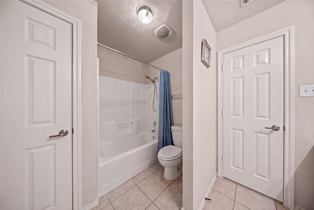 7043 Granville Court, Dallas, TX 75249