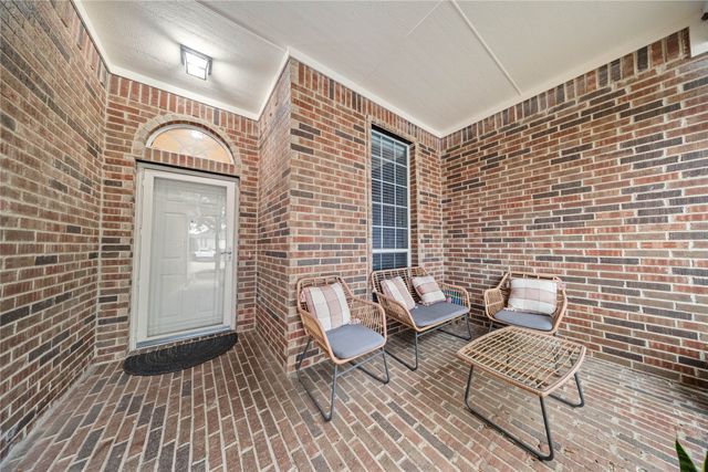 7043 Granville Court, Dallas, TX 75249