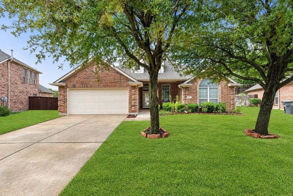7043 Granville Court, Dallas, TX 75249 — photo 4