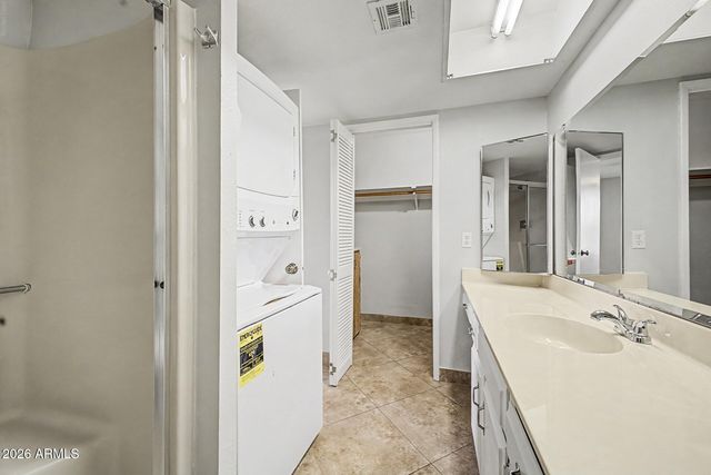 8802 N 8TH Street A2, Phoenix, AZ 85020