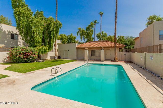 8802 N 8TH Street A2, Phoenix, AZ 85020