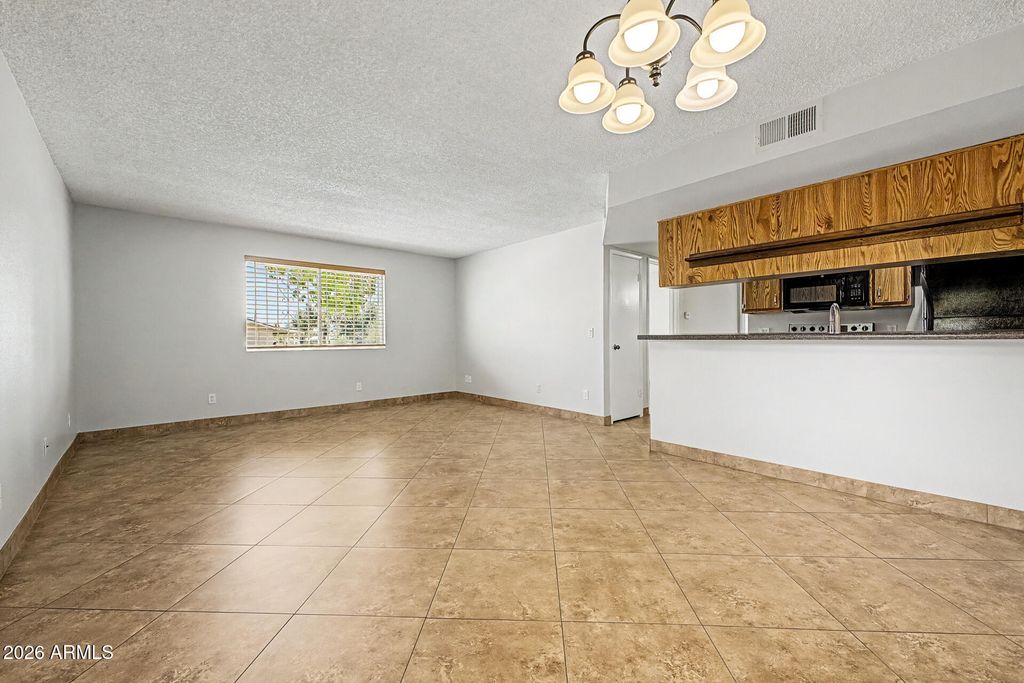 8802 N 8TH Street A2, Phoenix, AZ 85020 — photo 5