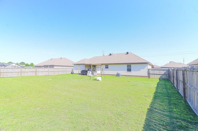 1209 Dillon Drive, Trumann, AR 72472