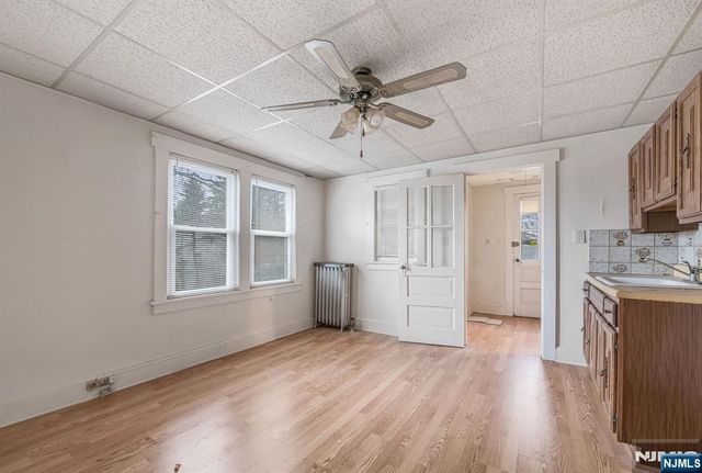 30 Walter Hammond Place, Waldwick, NJ 07463