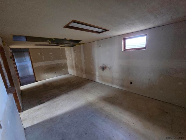 3425 MYERS CT, Cheyenne, WY 82001