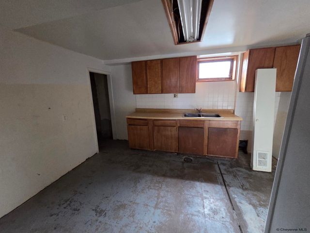 3425 MYERS CT, Cheyenne, WY 82001
