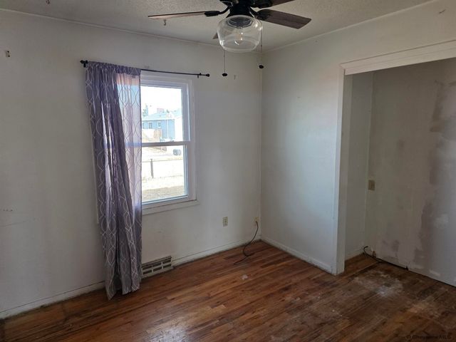 3425 MYERS CT, Cheyenne, WY 82001