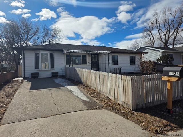 3425 MYERS CT, Cheyenne, WY 82001
