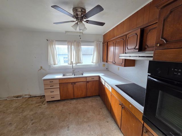 3425 MYERS CT, Cheyenne, WY 82001