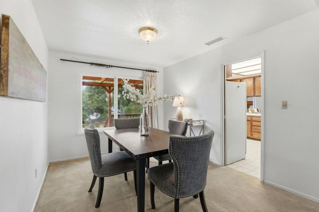 9872 Oakplace E, Folsom, CA 95630