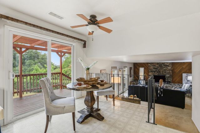 9872 Oakplace E, Folsom, CA 95630