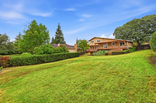 9872 Oakplace E, Folsom, CA 95630