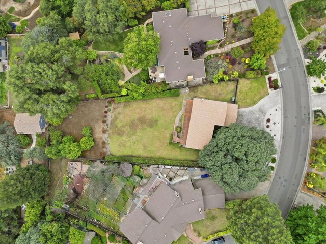 9872 Oakplace E, Folsom, CA 95630
