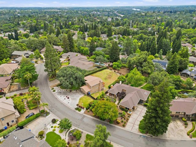 9872 Oakplace E, Folsom, CA 95630