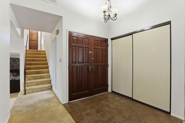 9872 Oakplace E, Folsom, CA 95630