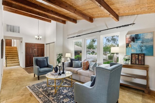 9872 Oakplace E, Folsom, CA 95630