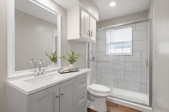 1710 Sylvan Drive, Arlington, TX 76012