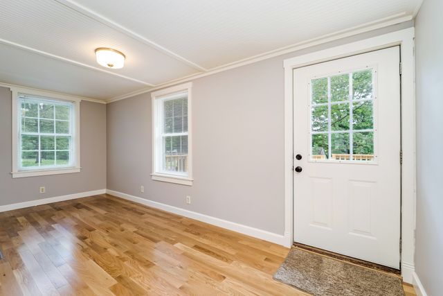 205 W Main St, Greenbrier, TN 37073