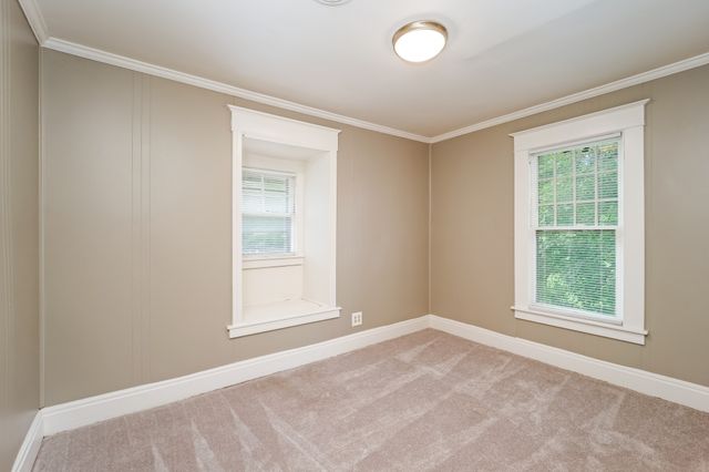 205 W Main St, Greenbrier, TN 37073