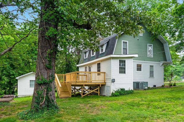 205 W Main St, Greenbrier, TN 37073
