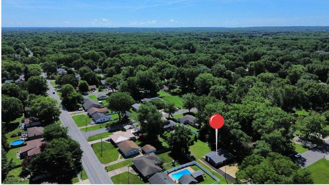 511 S 22nd Street, Chesterton, IN 46304