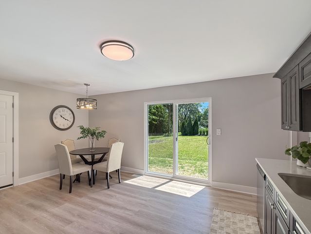 511 S 22nd Street, Chesterton, IN 46304