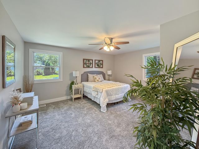 511 S 22nd Street, Chesterton, IN 46304