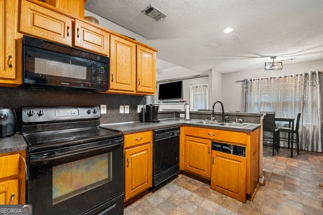 1304 Bunker Ridge Lane, Columbus, GA 31907