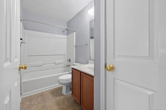 9922 Hawksbill Peak, San Antonio, TX 78245