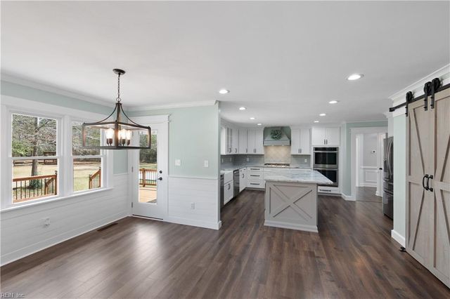 1705 April CT, Chesapeake, VA 23323