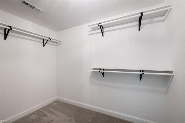 1705 April CT, Chesapeake, VA 23323