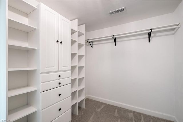 1705 April CT, Chesapeake, VA 23323