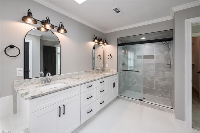 1705 April CT, Chesapeake, VA 23323