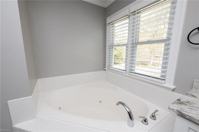 1705 April CT, Chesapeake, VA 23323