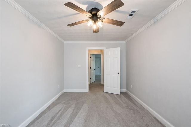 1705 April CT, Chesapeake, VA 23323