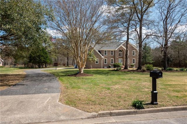 1705 April CT, Chesapeake, VA 23323