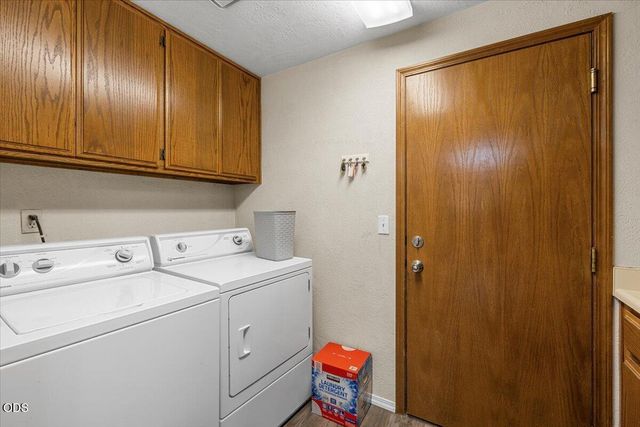 1882 Filmore Drive, Medford, OR 97504