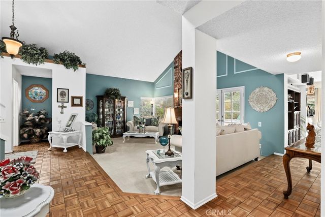 12401 Willow Forest Drive, Moorpark, CA 93021