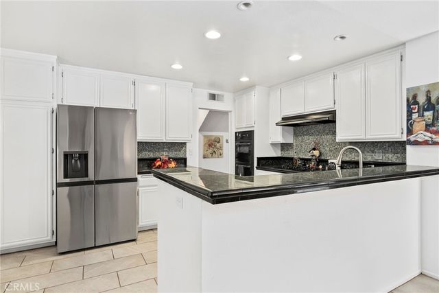 12401 Willow Forest Drive, Moorpark, CA 93021