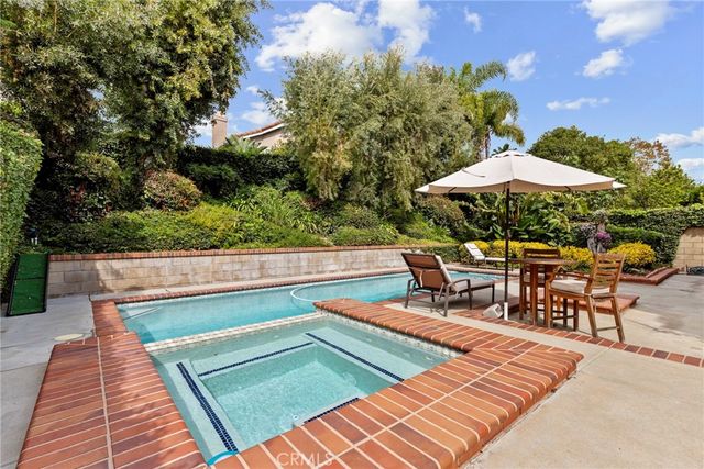 12401 Willow Forest Drive, Moorpark, CA 93021