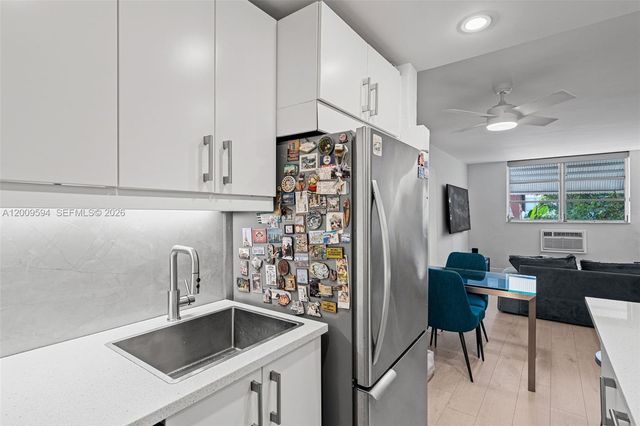 915 Jefferson Ave 2E, Miami Beach, FL 33139