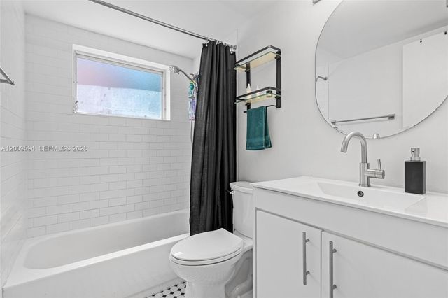 915 Jefferson Ave 2E, Miami Beach, FL 33139